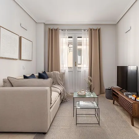 Waou Gran Via Apartment III - Corta Duracion Madrid Exterior photo